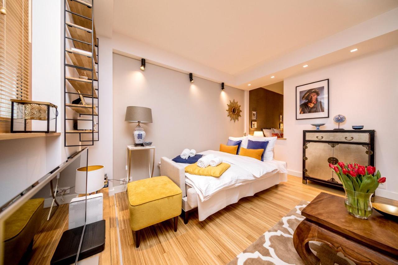 Golden Apartment With Air Condition By Your Freedom Warschau Exterior foto